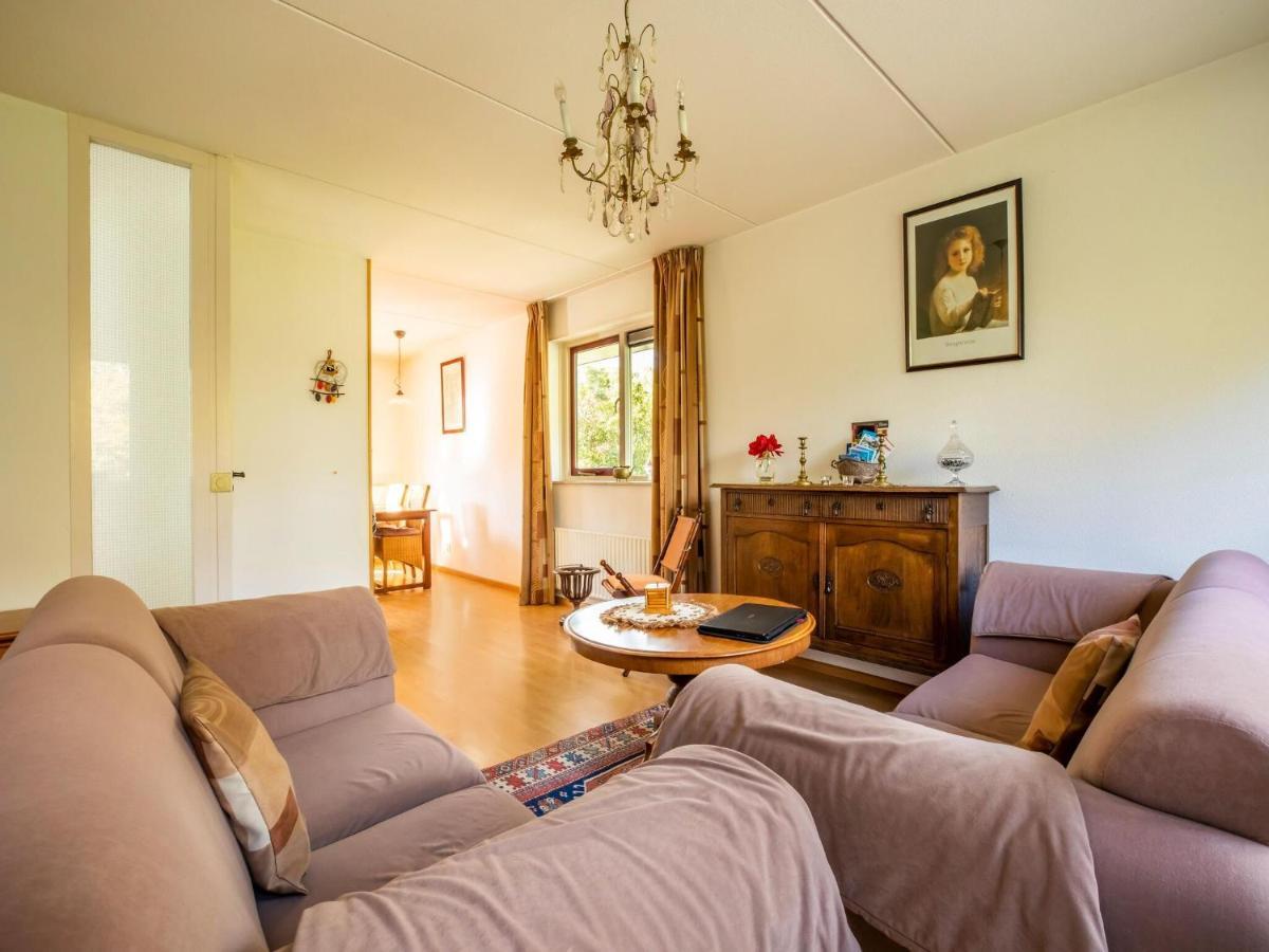 Comfy Holiday Home In Hoorn With French Balcony المظهر الخارجي الصورة
